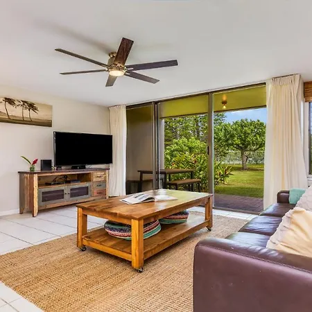 Beach Cozy North Shore Turtle Bay Condo
